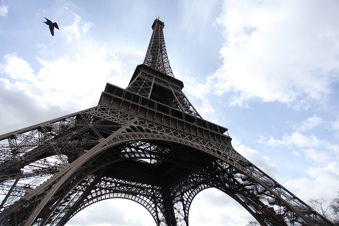 sky_view_le_tour_eiffel